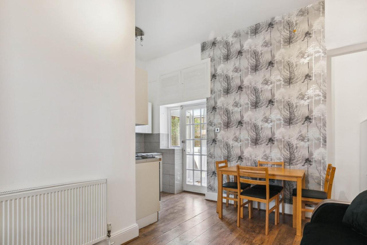 Cozy Wimbledon Appartement